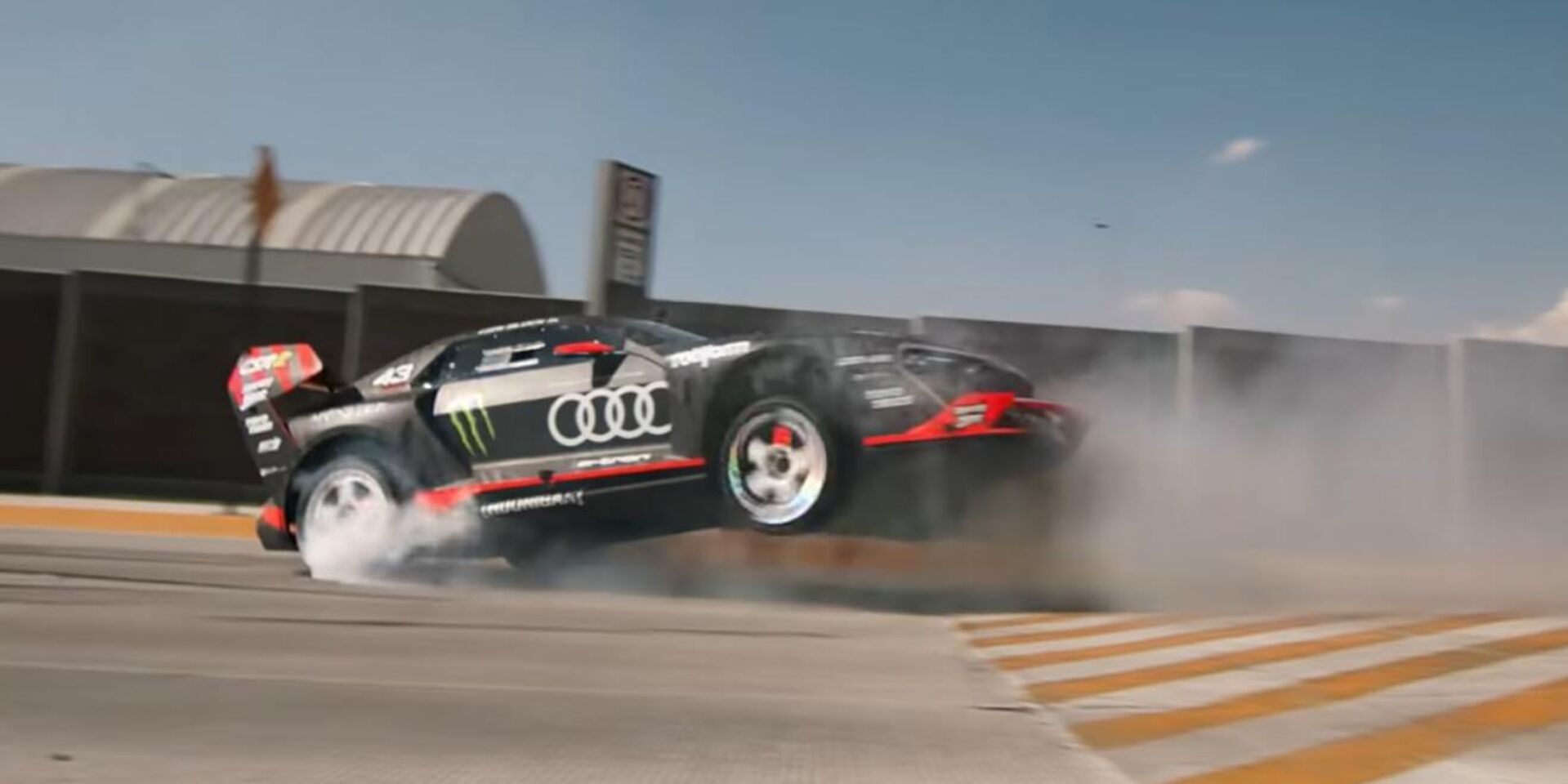 Ken Block Ein letztes Mal Gymkhana autoillustrierte Das